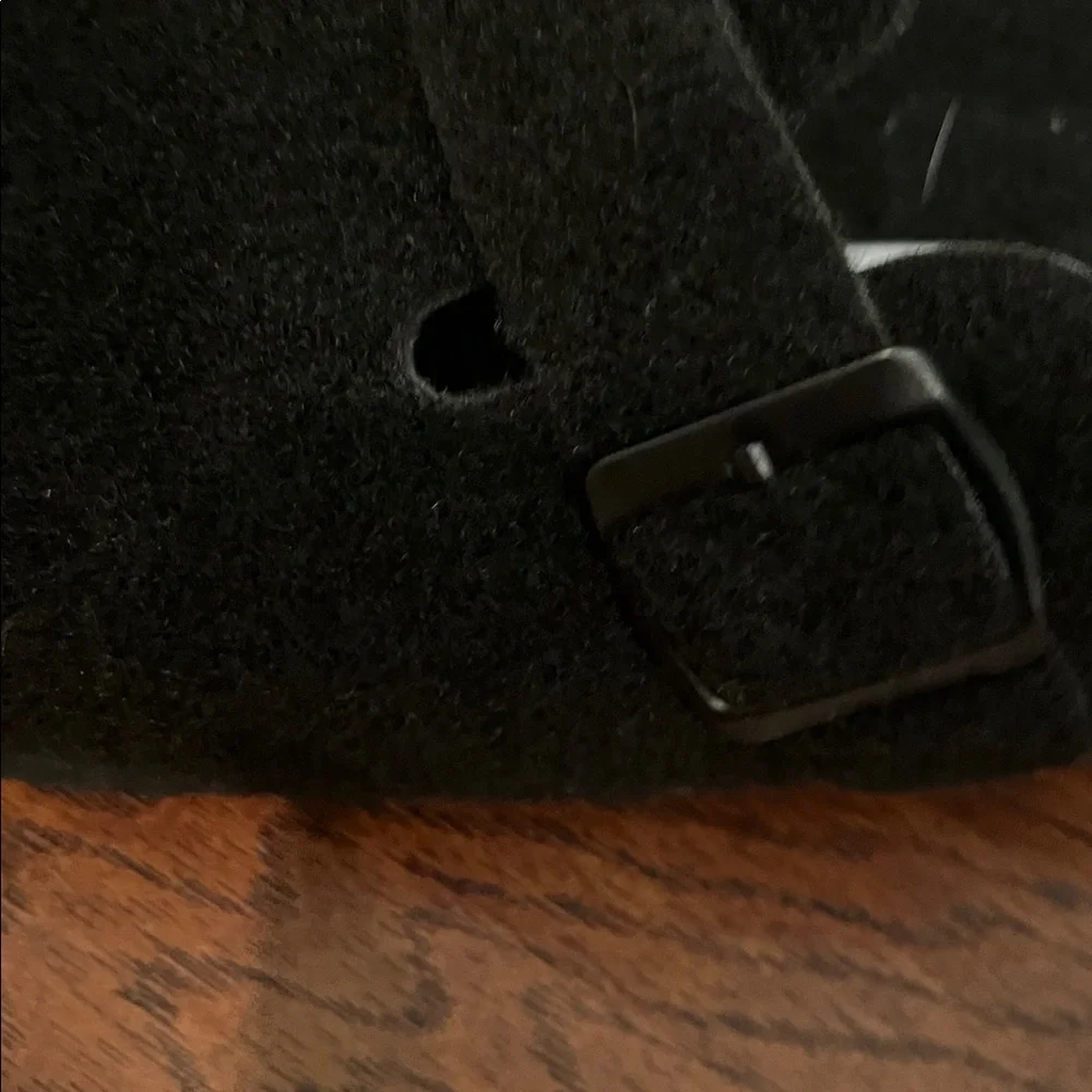 Cushionaire Black Clogs - Picture 3 of 5